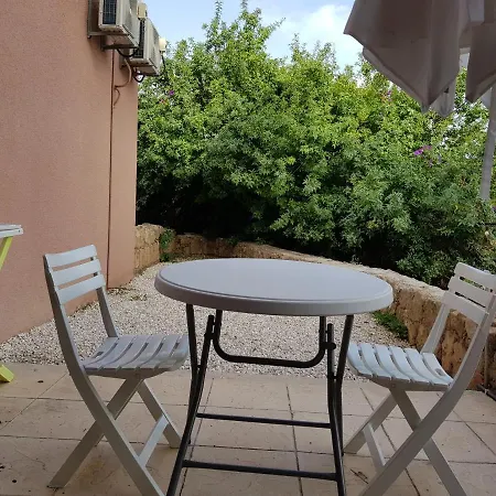 Ariadne 103 -300m From Lighthouse Appartement *